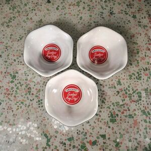 Smucker's Sundaes Any Day Ice Cream Bowls White Scalloped Set of 3 Item 31110